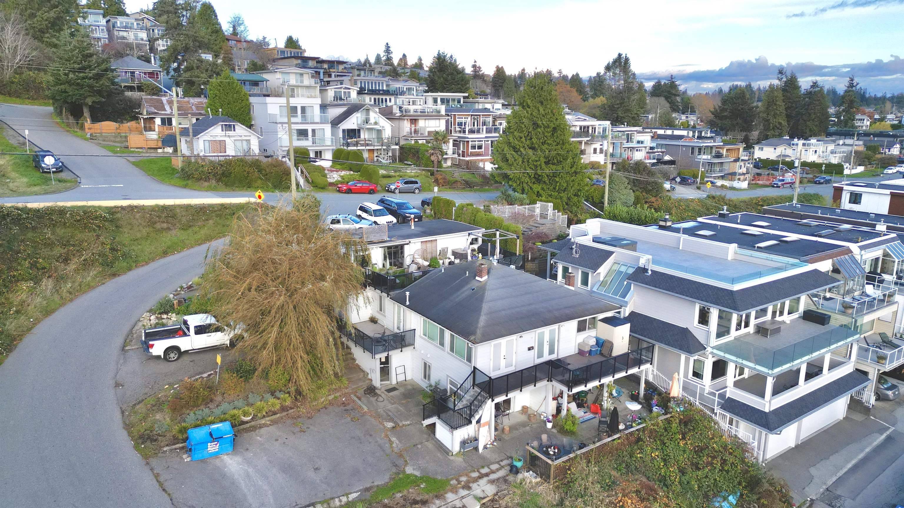 White Rock, BC V4B 1H5,15474 VICTORIA AVENUE