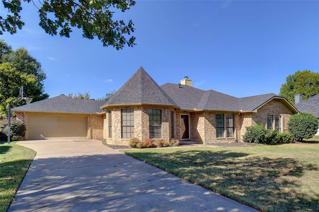 Southlake, TX 76092,2994 Lake Drive