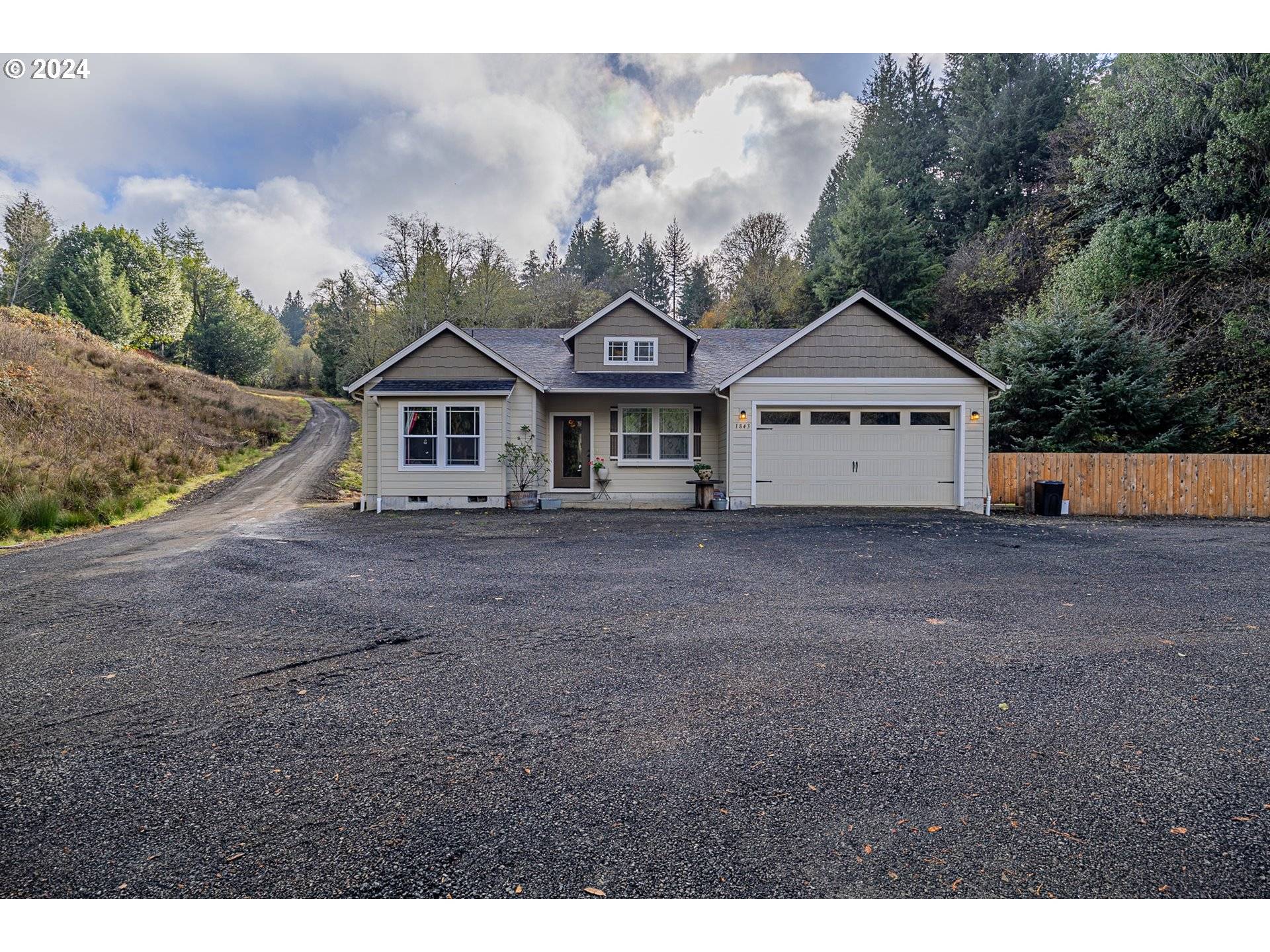 Coquille, OR 97423,1843 Shelley RD