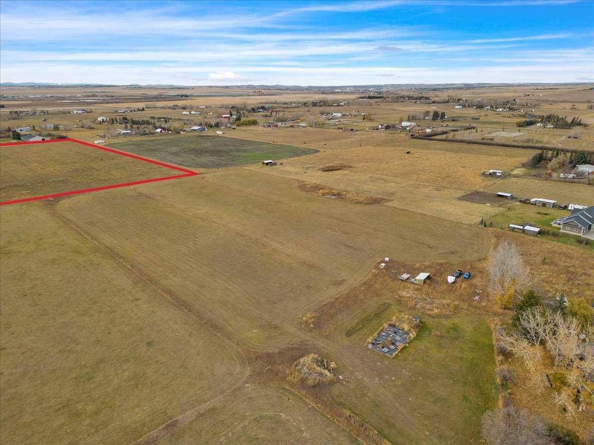 Rural Foothills County, AB T1V 1N3,466092 120 ST E