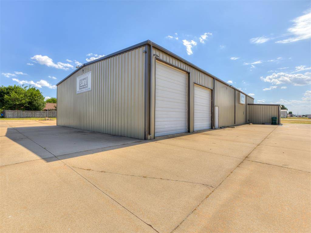 Yukon, OK 73036,1200 Industrial Drive