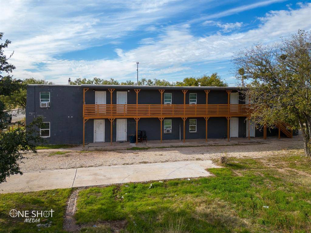 Abilene, TX 79601,526 N 7th Street #5