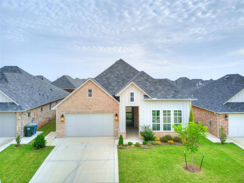 Edmond, OK 73034,125 Pont Neuf Court