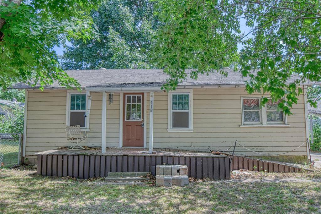 Lexington, OK 73051,418 E Boomer Street