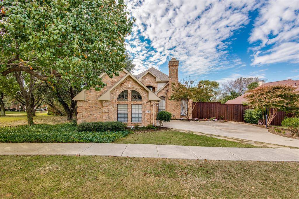 Carrollton, TX 75007,3803 Antioch Circle