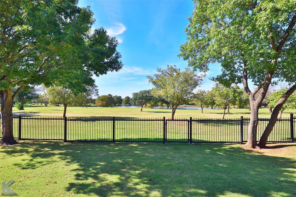 Abilene, TX 79606,24 Fairway Oaks Boulevard