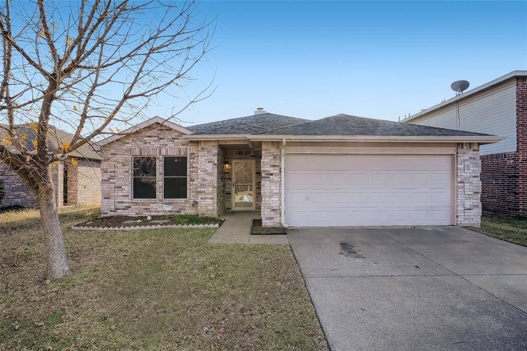 Fort Worth, TX 76135,5216 Newcastle Lane