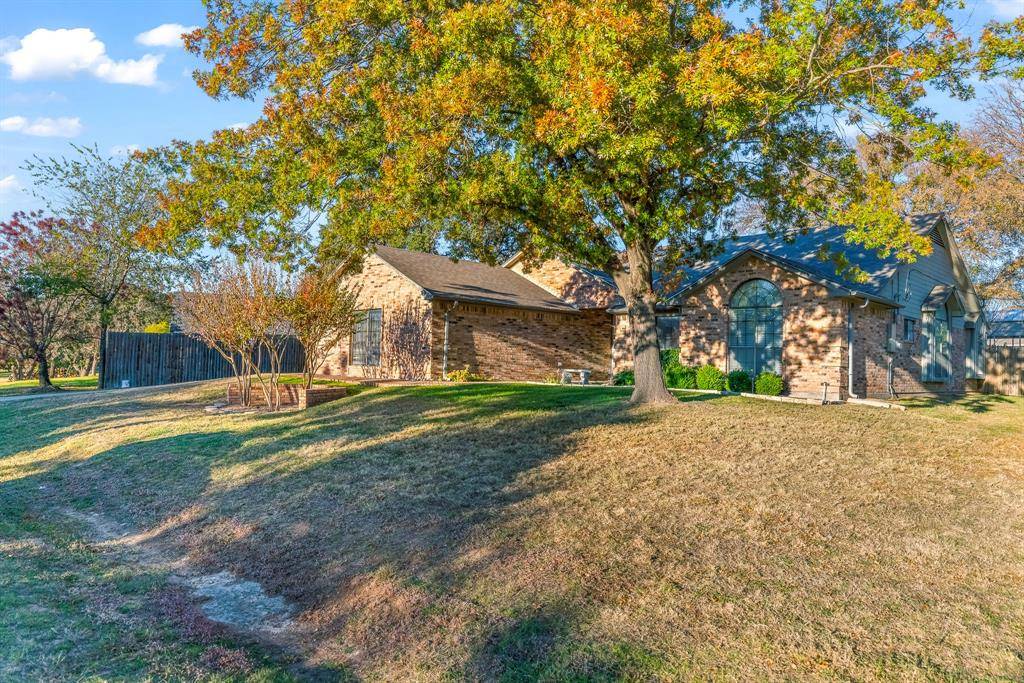 Granbury, TX 76049,320 Sunrise Drive