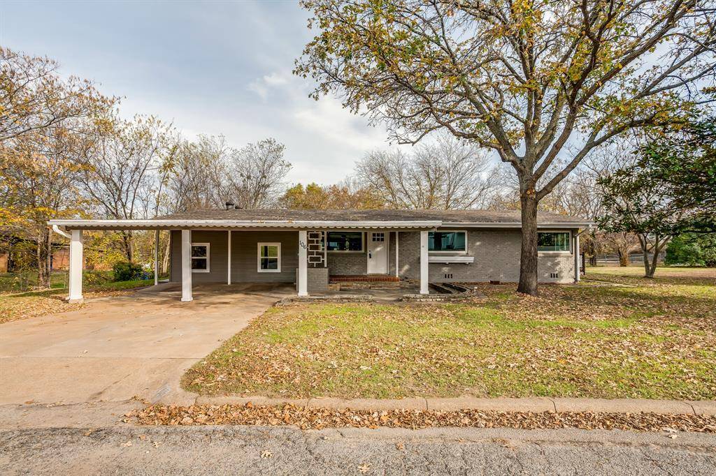 Weatherford, TX 76086,106 Harmon Street