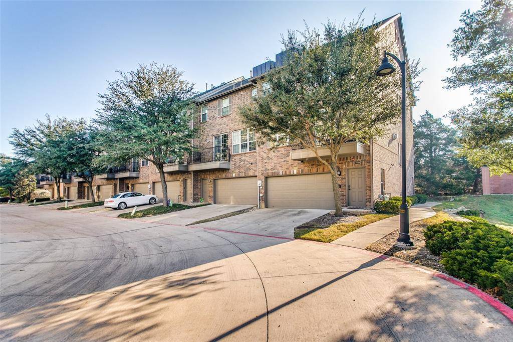 Addison, TX 75001,3900 Amberwood Drive