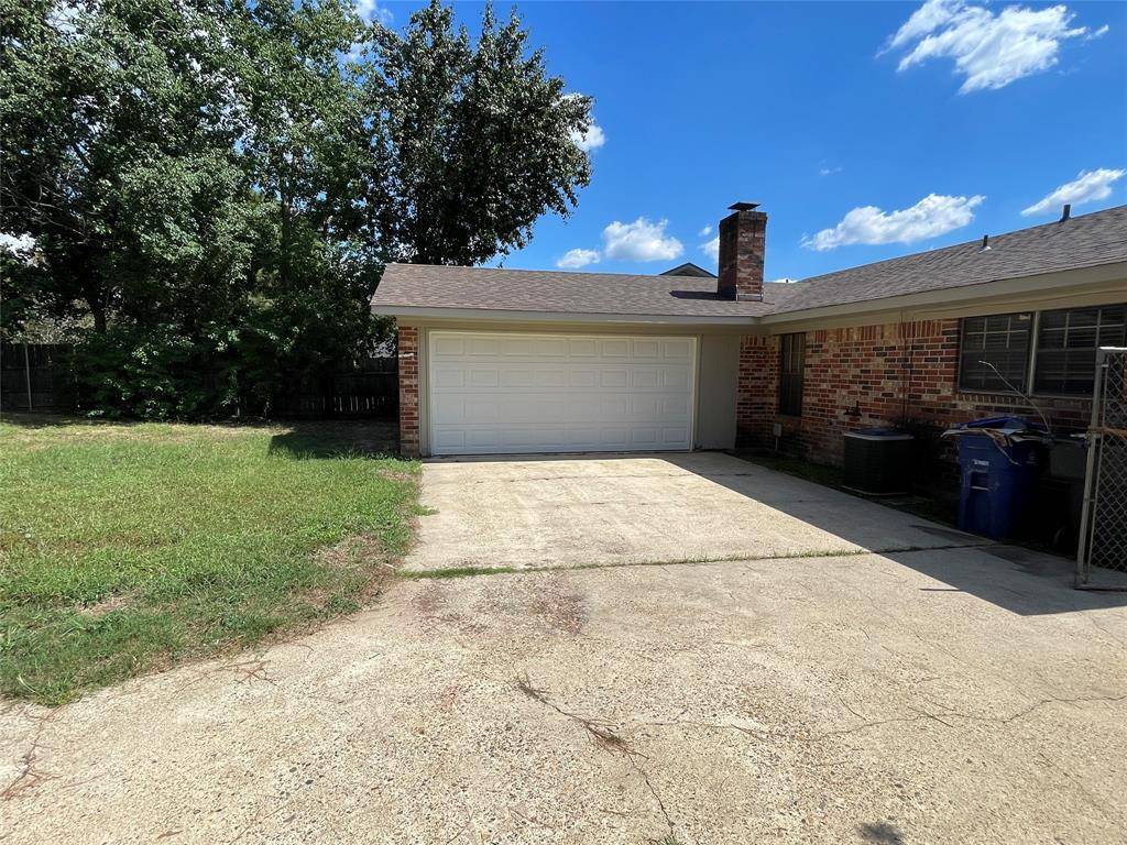 Shreveport, LA 71118,4804 Bramble Way