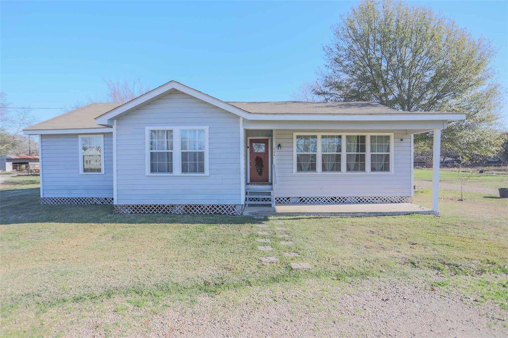 Kerens, TX 75144,604 N Goodman Avenue