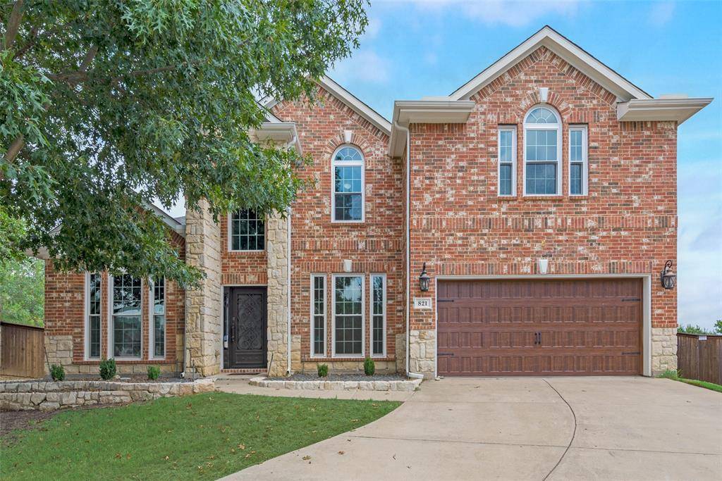 Burleson, TX 76028,821 Greenwood Drive