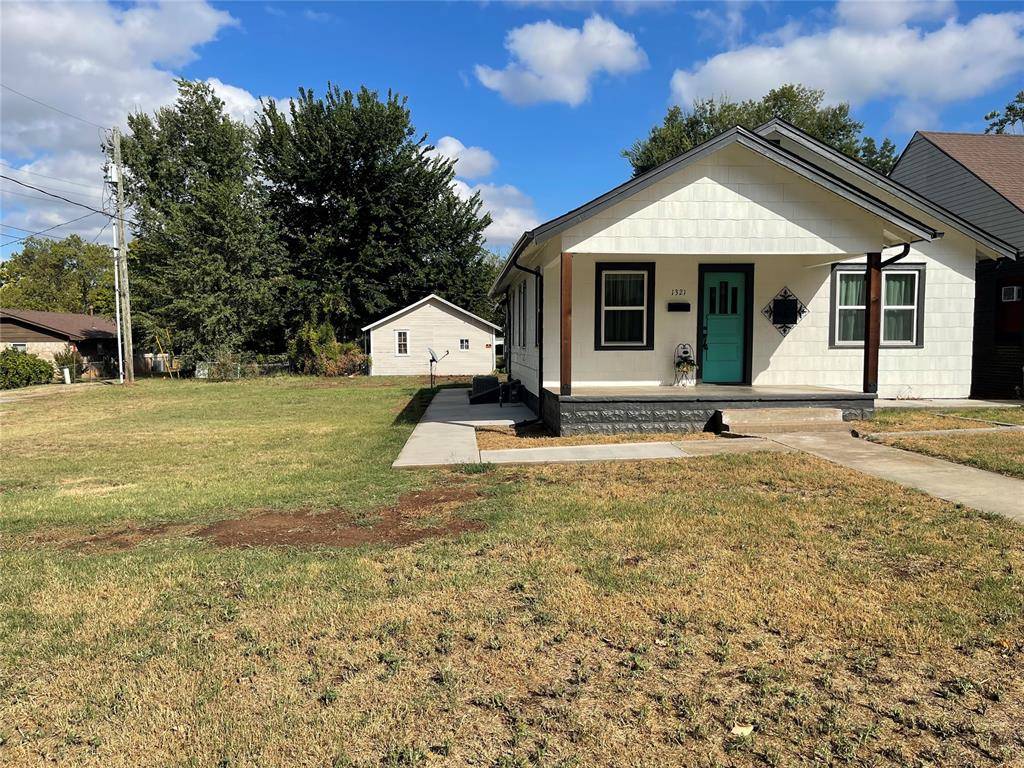 Chickasha, OK 73018,1321 S 11th Street