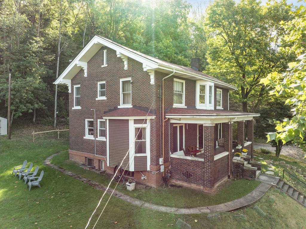 Wellsburg, WV 26070,120 HIGHLAND AVENUE