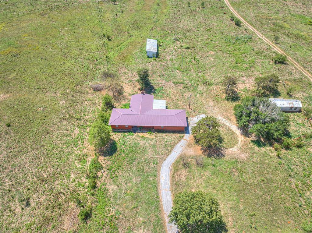 Lindsay, OK 73052,17262 E County Road 1525