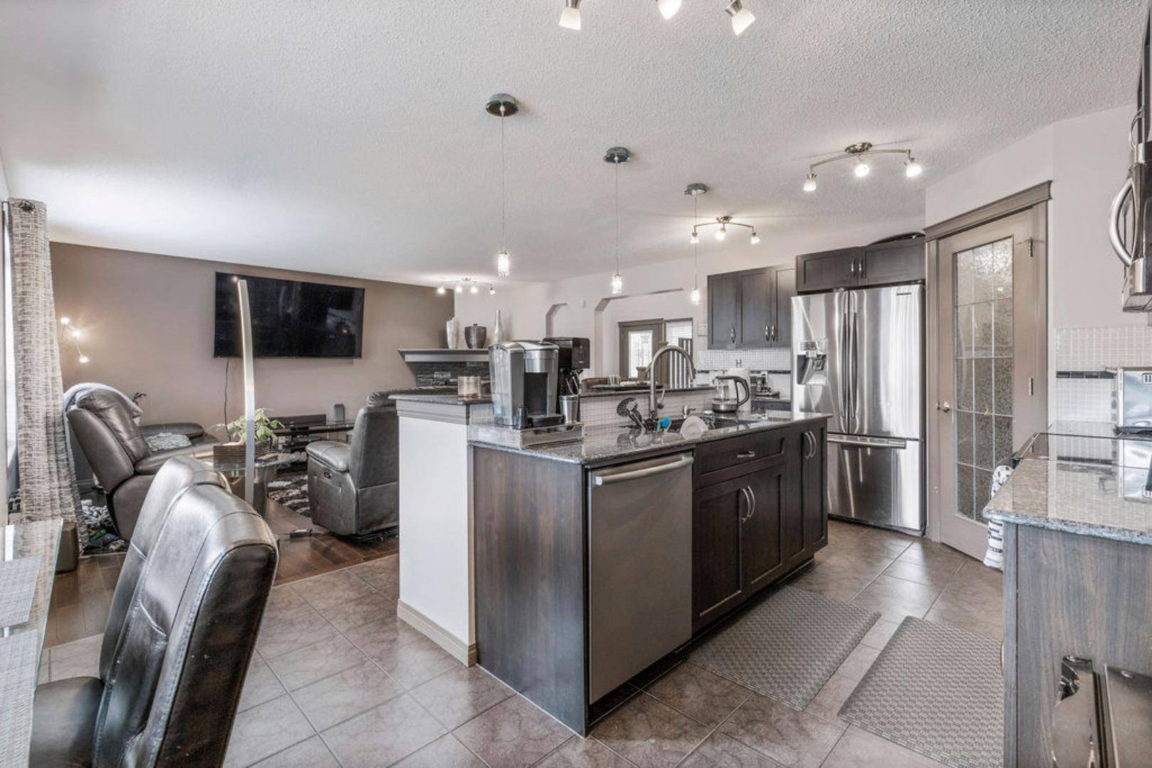 Calgary, AB T3N 0E2,149 Skyview Ranch CRES NE