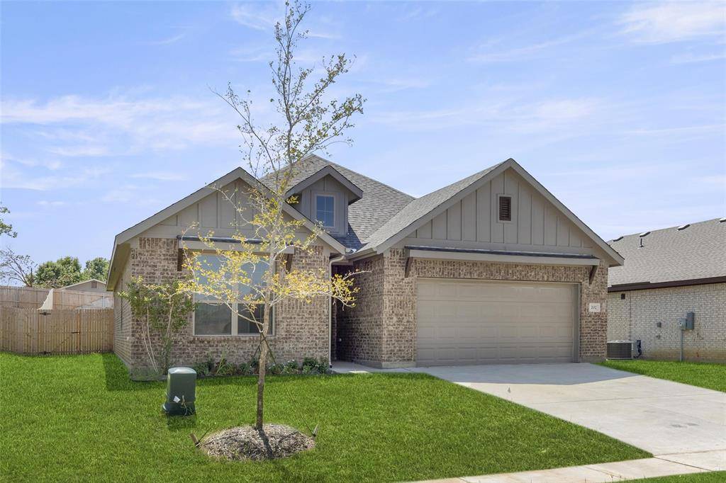 Valley View, TX 76272,202 Lariat Lane