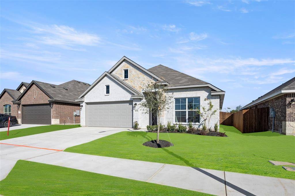 Fort Worth, TX 76036,10333 Lenten Rose Street