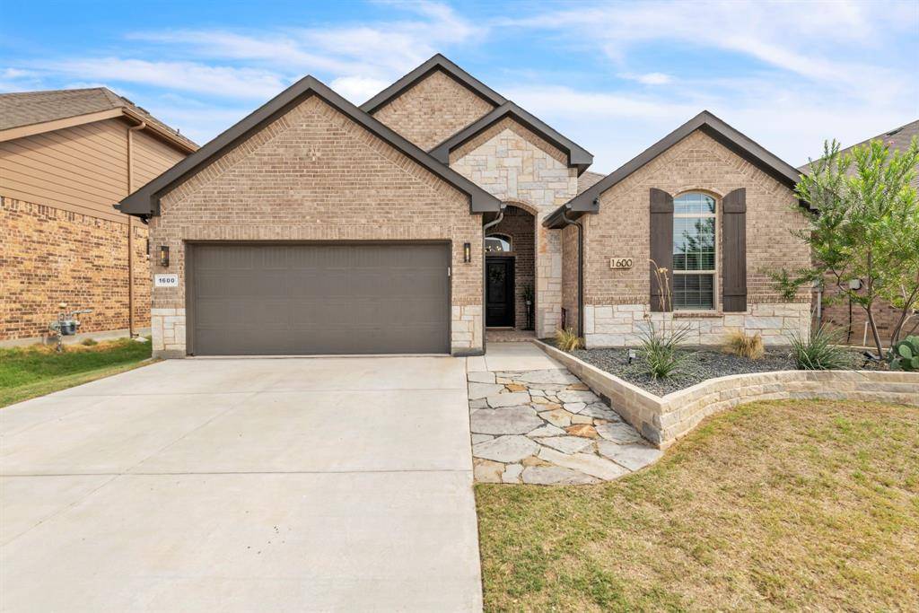 Argyle, TX 76226,1600 Millerbird Way