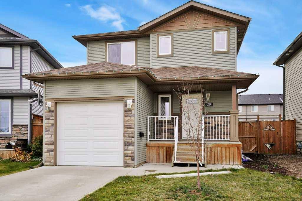 Blackfalds, AB T4M 0J6,28 Almond CRES