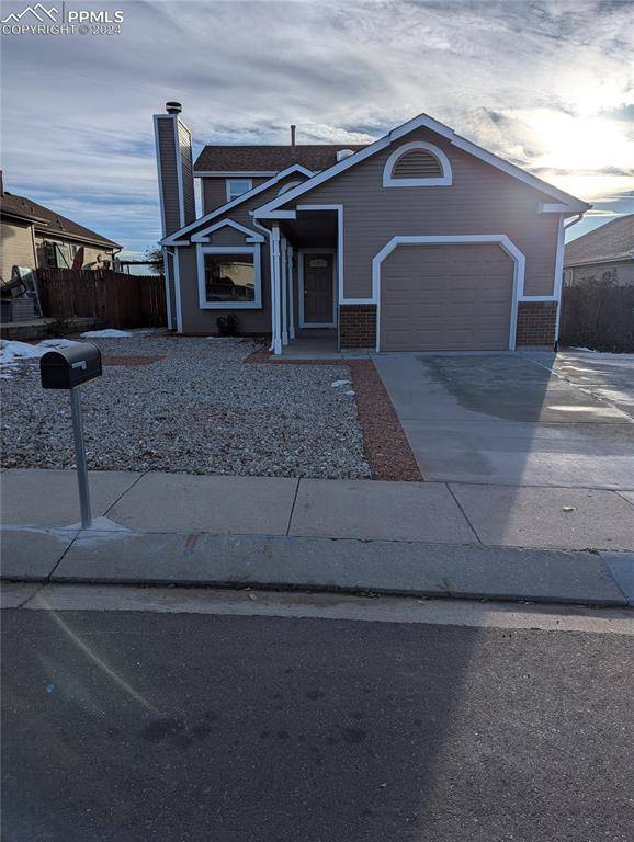 Colorado Springs, CO 80916,1560 Ride LN