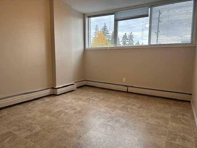 Red Deer, AB T4N 6B9,4820 47 AVE #111