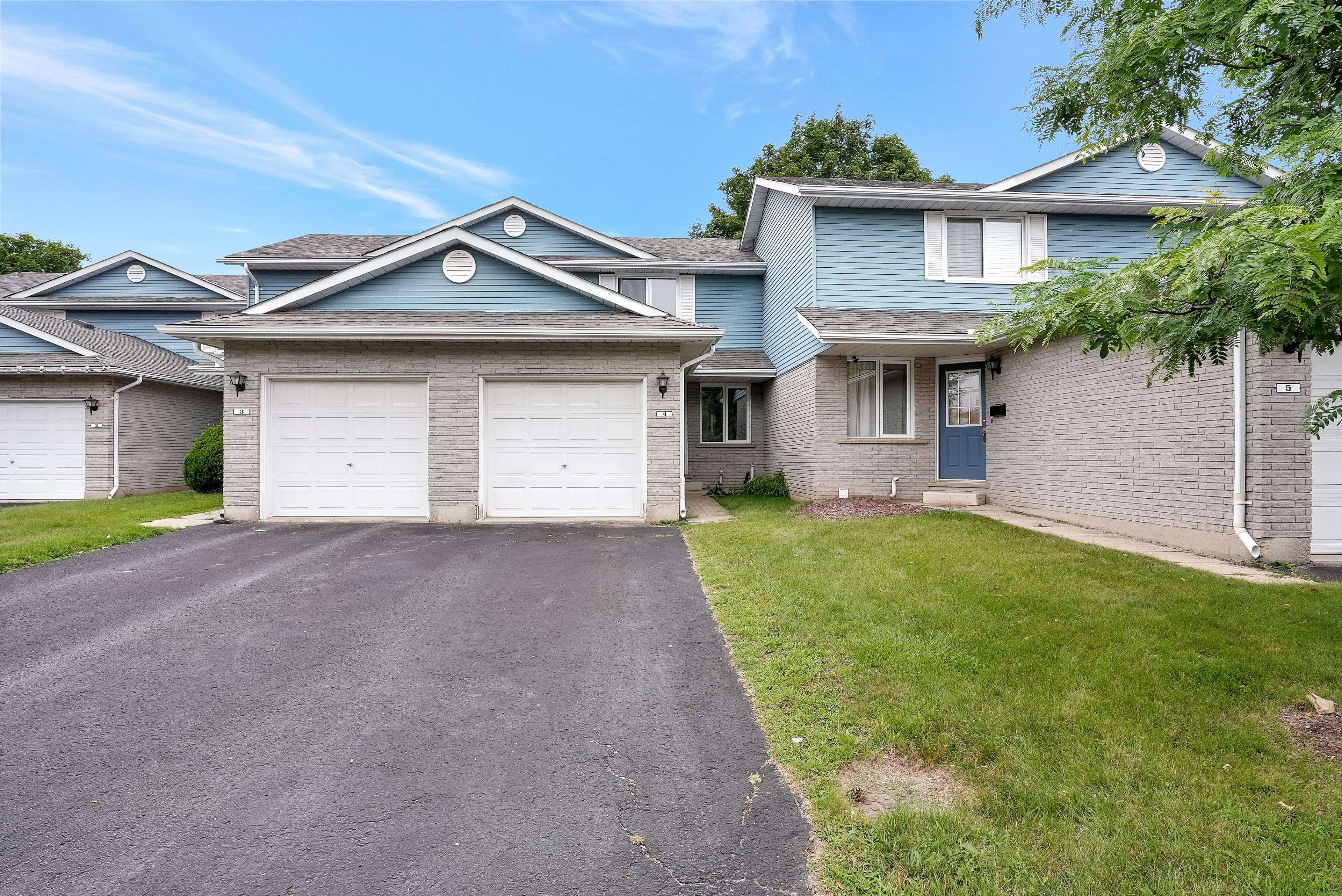 Waterloo, ON N2K 3R4,405 Kingscourt DR #4