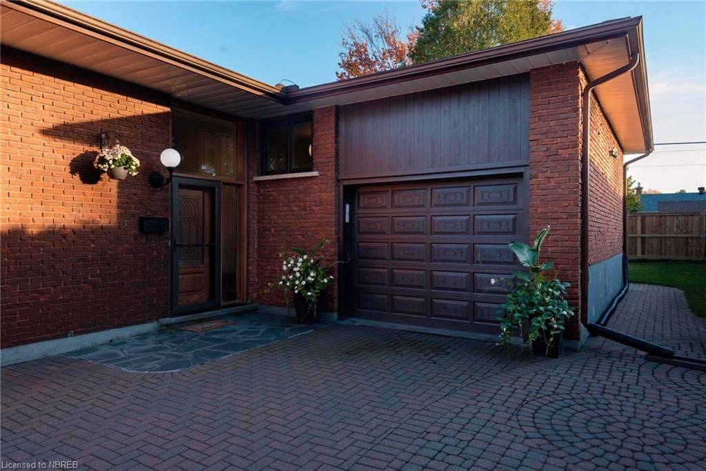 North Bay, ON P1B 8C2,625 NORMAN AVE