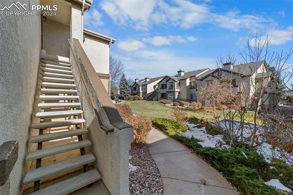 Colorado Springs, CO 80922,3927 Riviera GRV #202