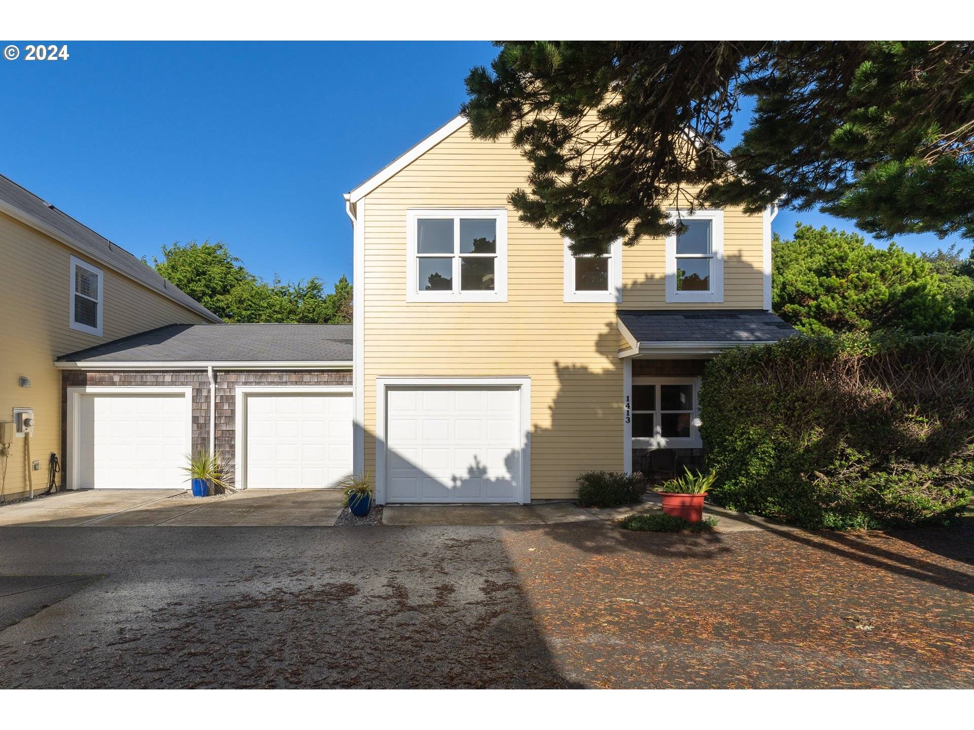 Bandon, OR 97411,1413 Alder Ct