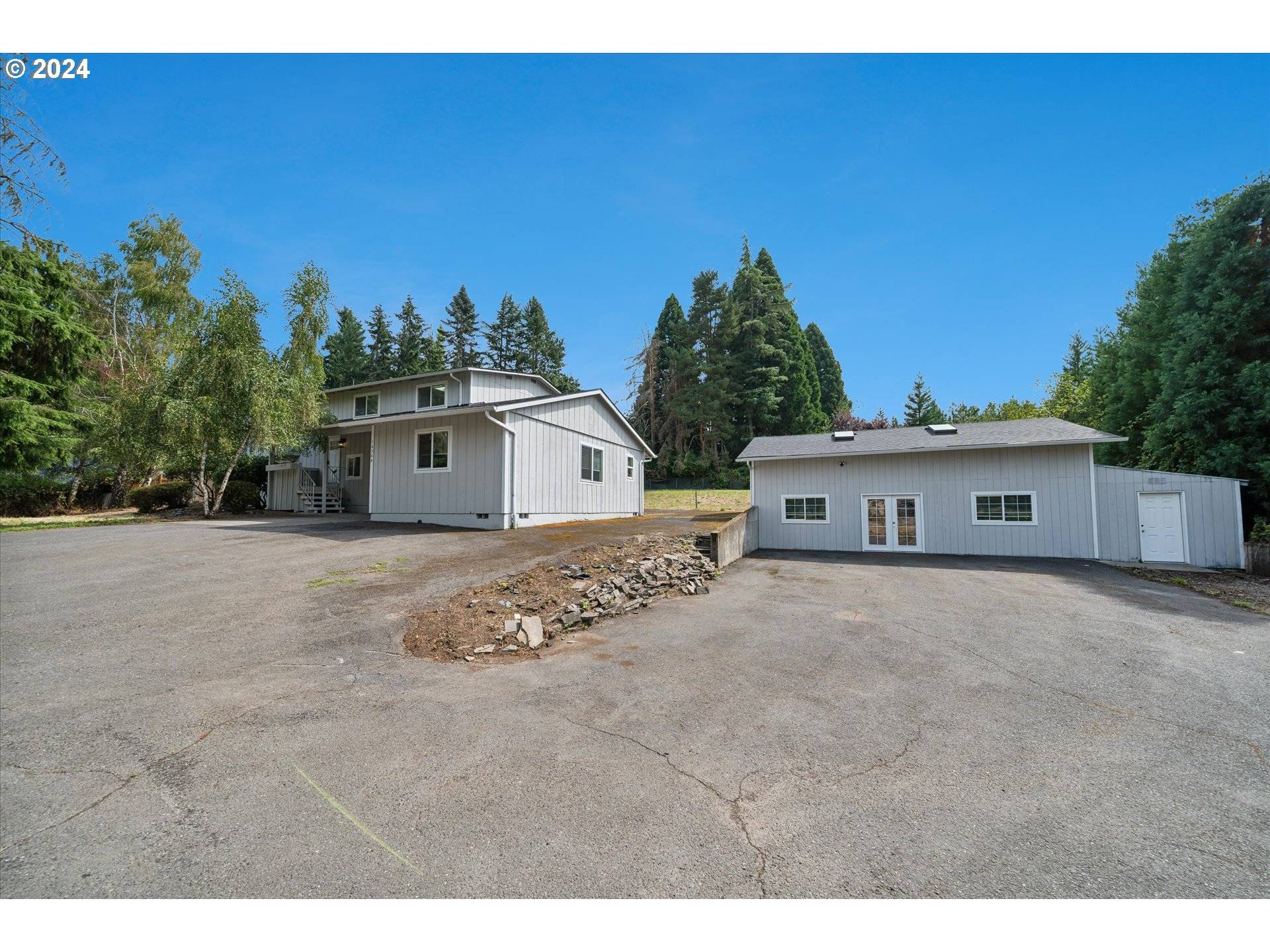 Oregon City, OR 97045,14344 HOLLY CREST LN