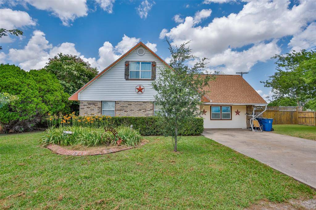 Valley View, TX 76272,301 Spring Creek