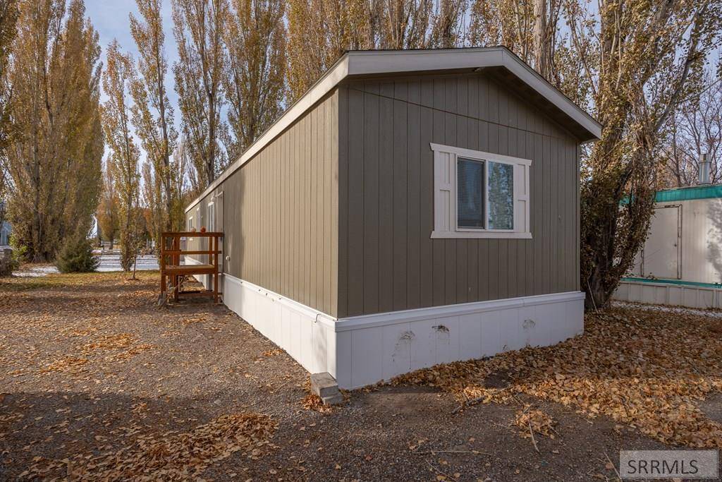 Ririe, ID 83443,443 Smith Street