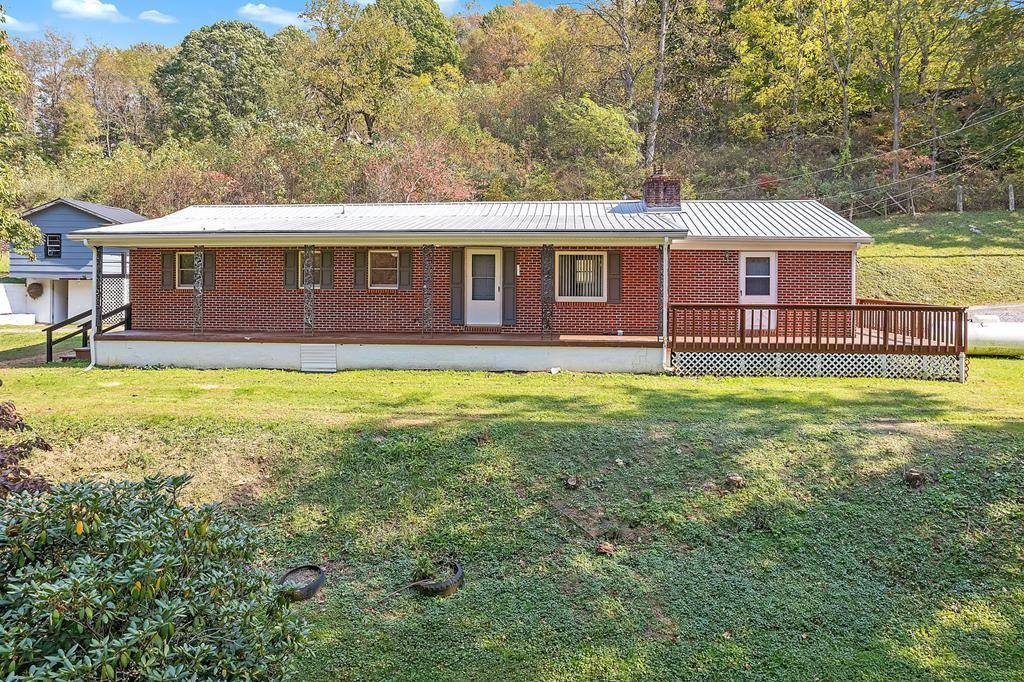 Cedar Bluff, VA 24609,944 Spring Hill Road