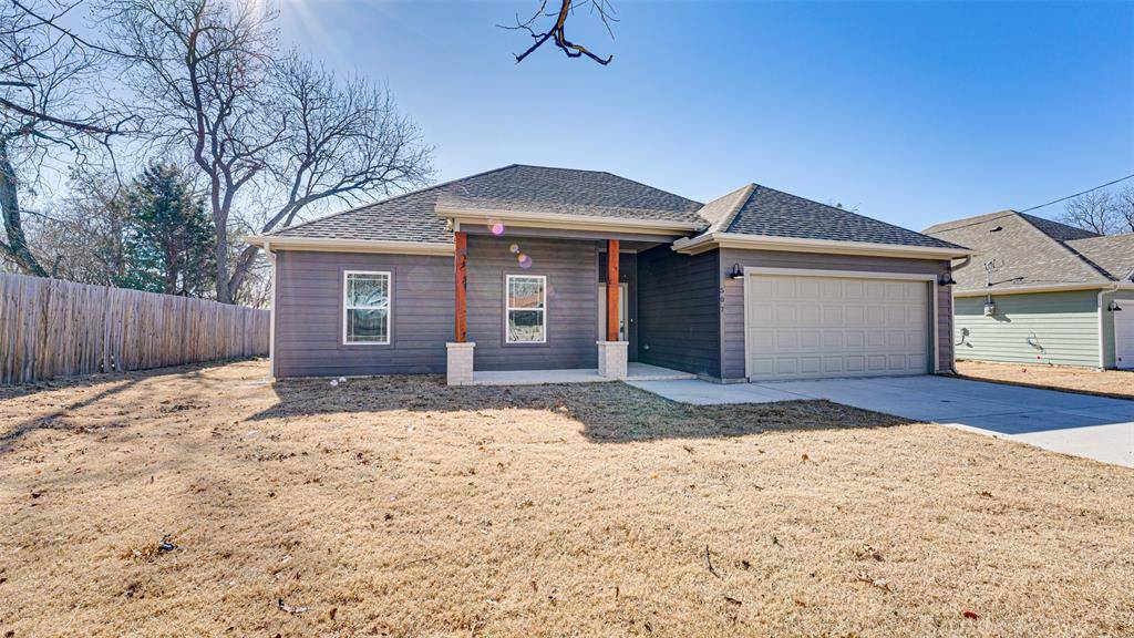 Farmersville, TX 75442,507 Maple Street