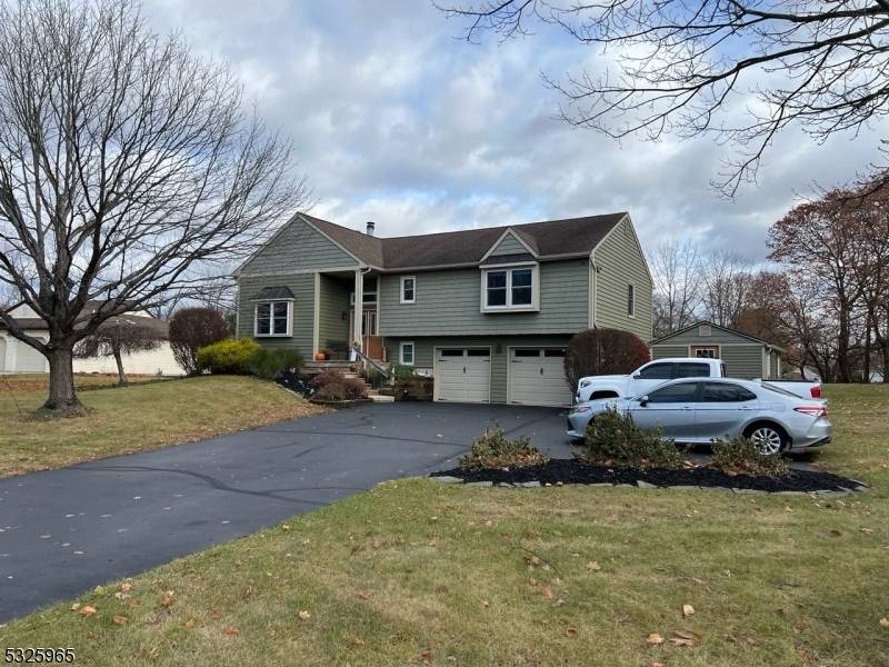 Raritan Twp., NJ 08822,57 Redwood Ter