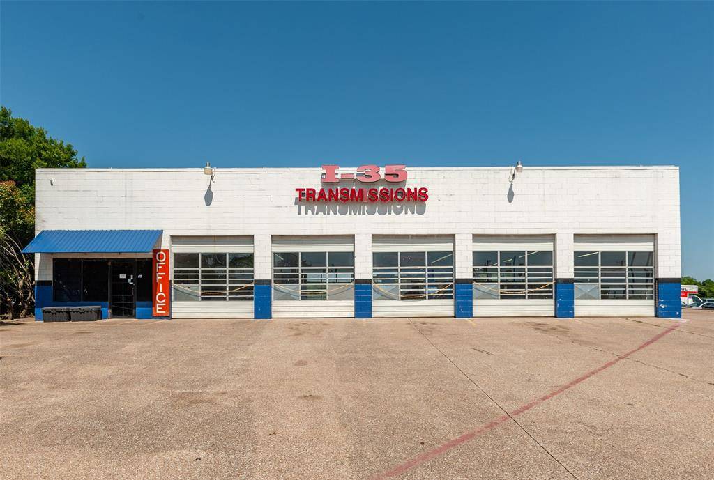 Lancaster, TX 75134,1462 N Interstate 35 E