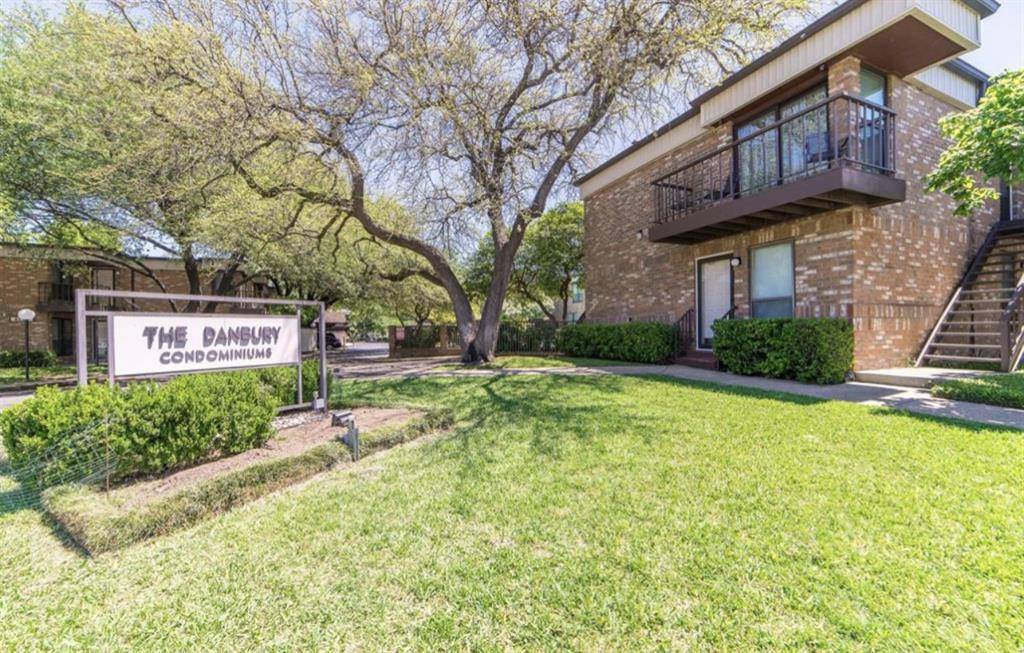 Dallas, TX 75206,6050 Birchbrook Drive #243