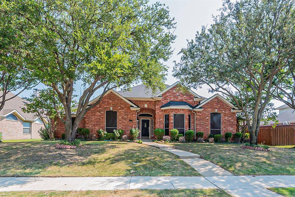 Lewisville, TX 75067,920 Granview Drive