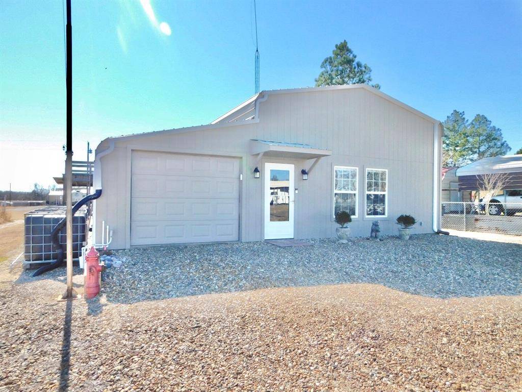 Quitman, TX 75783,634 Holiday Village