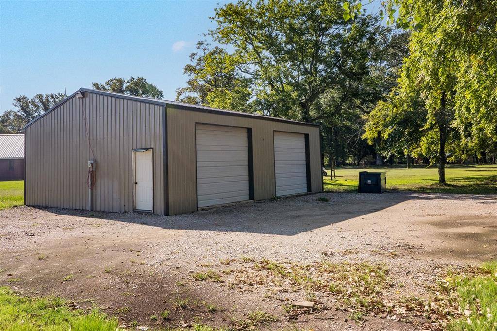 Emory, TX 75440,176 Private Road 7200