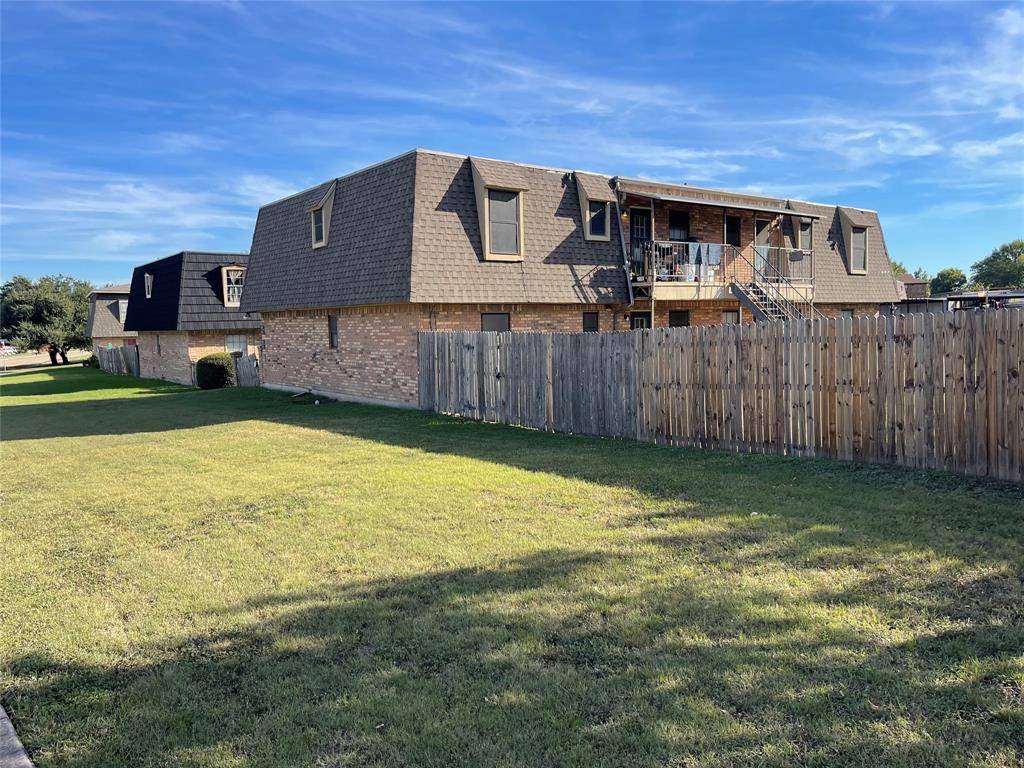 Benbrook, TX 76126,9519 Westpark Drive