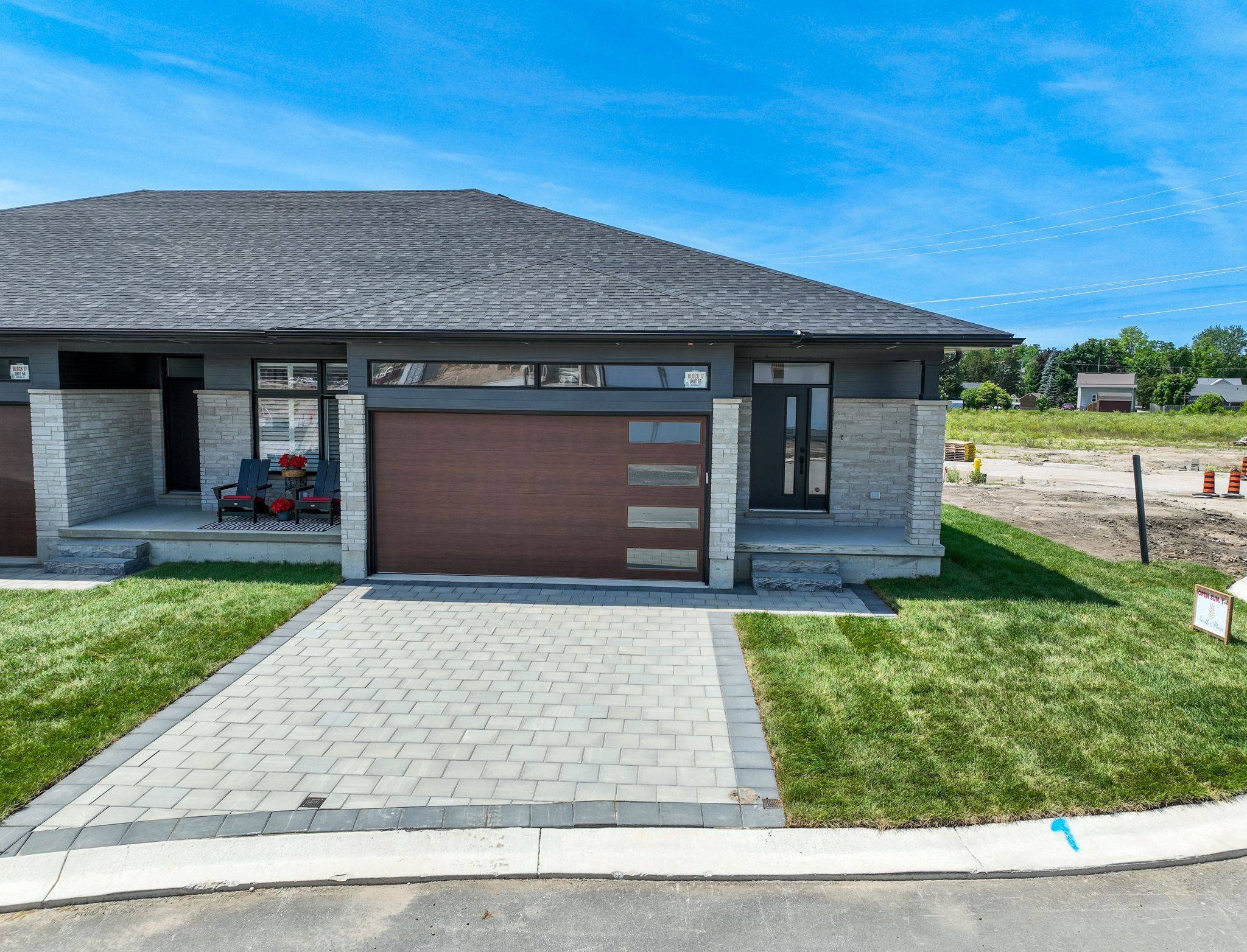 Lambton Shores, ON N0M 1T0,2 Coastal CRES #55