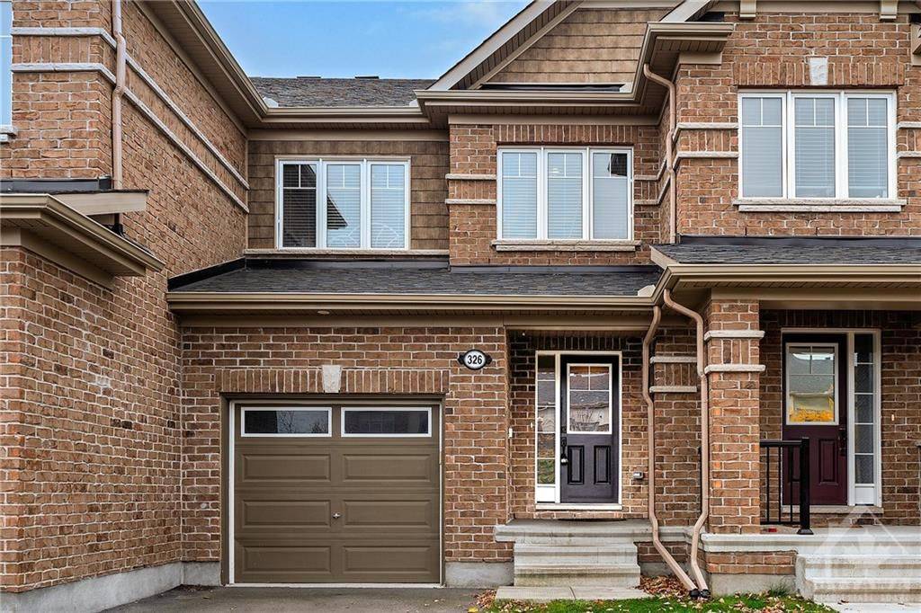 Stittsville - Munster - Richmond, ON K2S 0X9,326 LIPIZZANER ST