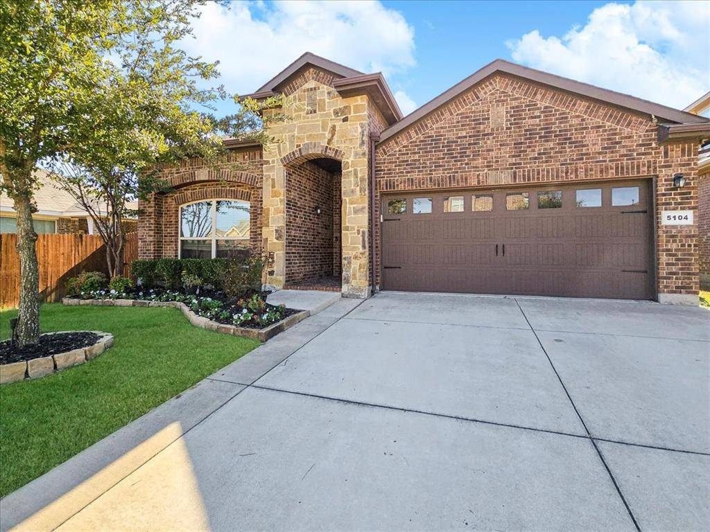 Arlington, TX 76001,5104 Glen Meadow Drive