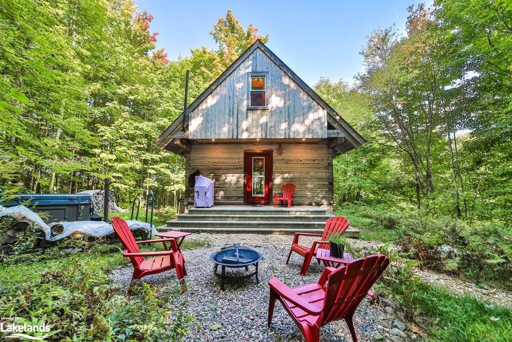 Lake Of Bays, ON P1H 2J6,1245 WALKER LAKE DR