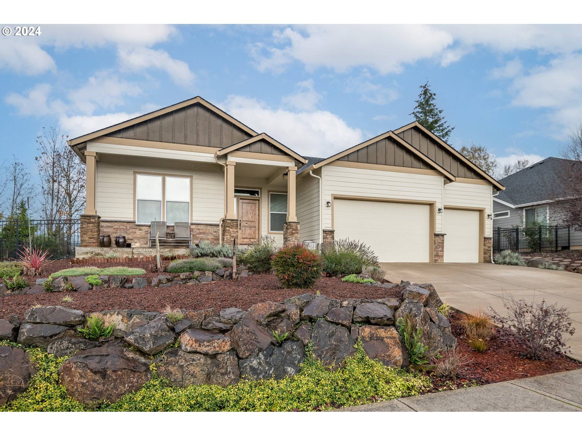 Longview, WA 98632,14 GIBBS LN