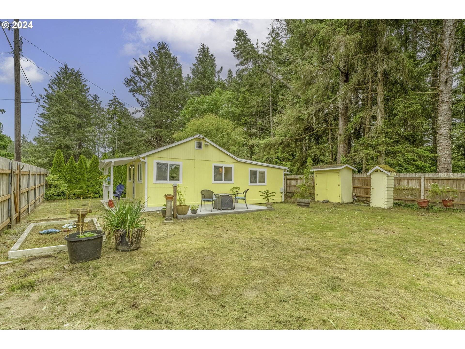 Ocean Park, WA 98640,1614 200TH LN