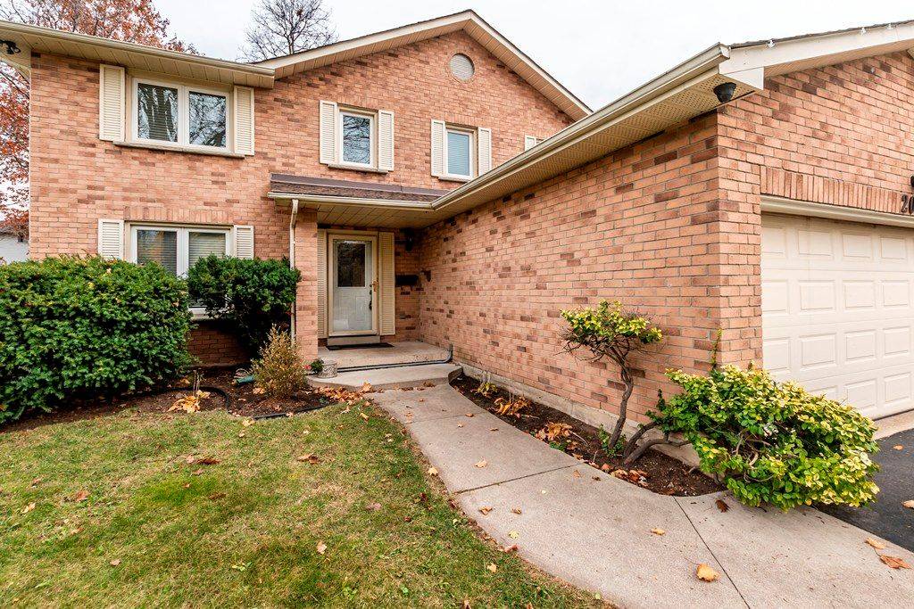 Burlington, ON L7M 2M2,2031 Headon Forest DR